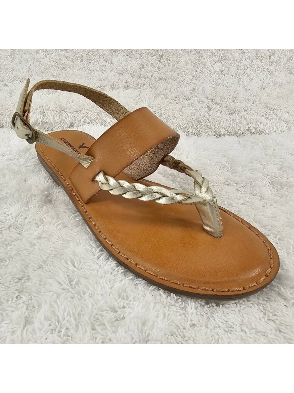 AMERICAN EAGLE Faux Leather Gold and Caramel Braided Thong Sandals 7M New No Box